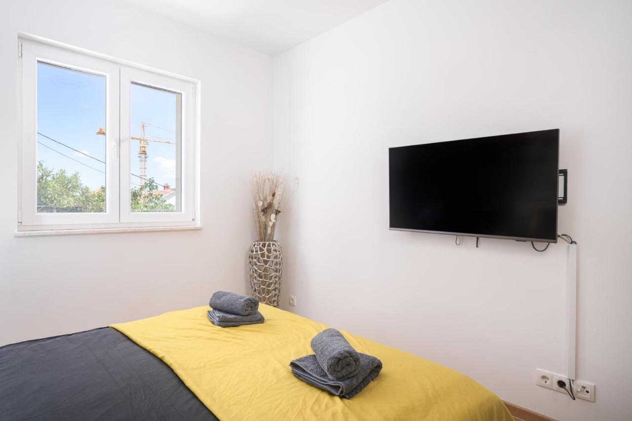 Donji Okrug  L&L Luxury Apartment 1 מראה חיצוני תמונה